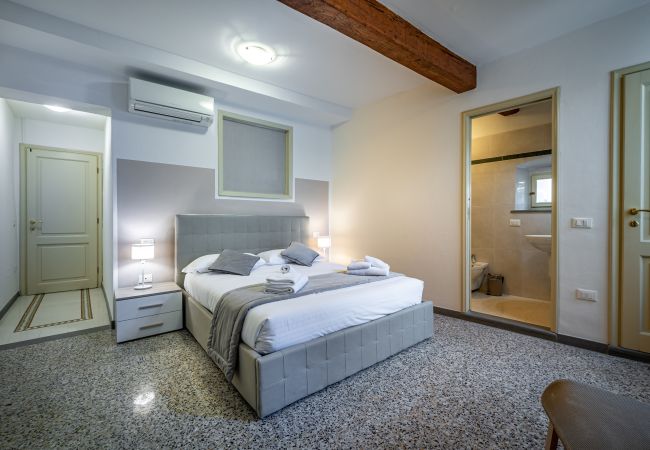 Appartamento a Firenze - AGNOLO 48