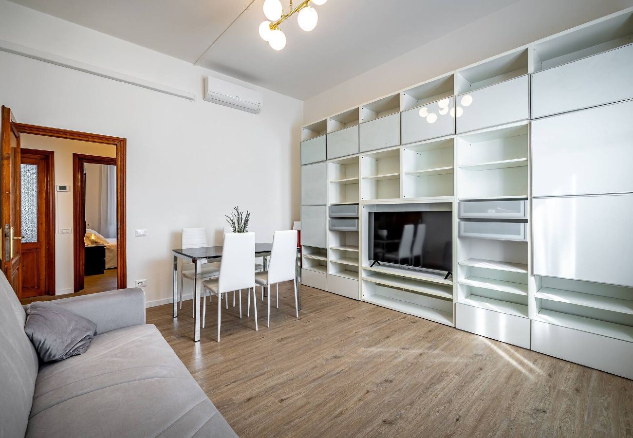 Apartment in Florence - Aleardi