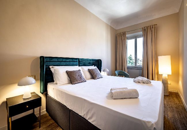Apartment in Firenze - Scala 111