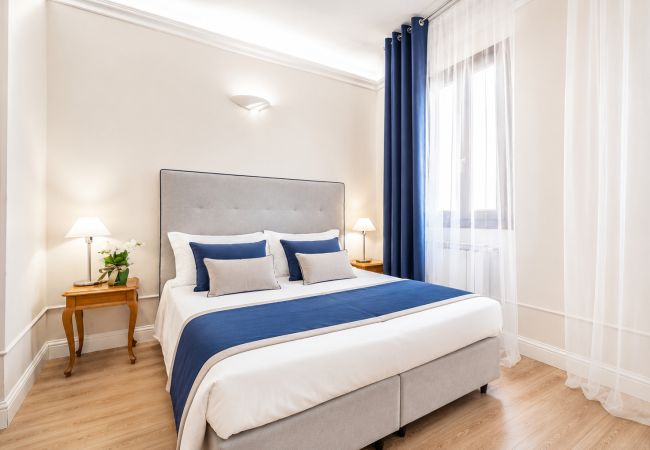 Rent by room in Firenze - HB room 7